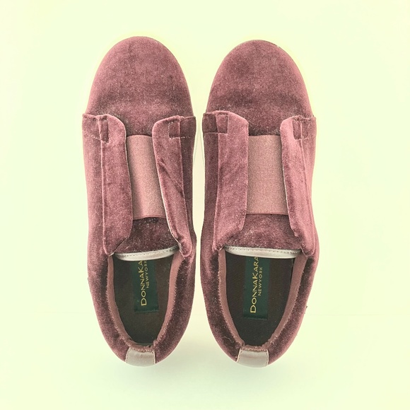 Donna Karan New York Burgundy Velour / Velvet Slip On Sneakers Size 7 F3101154 - Picture 13 of 13